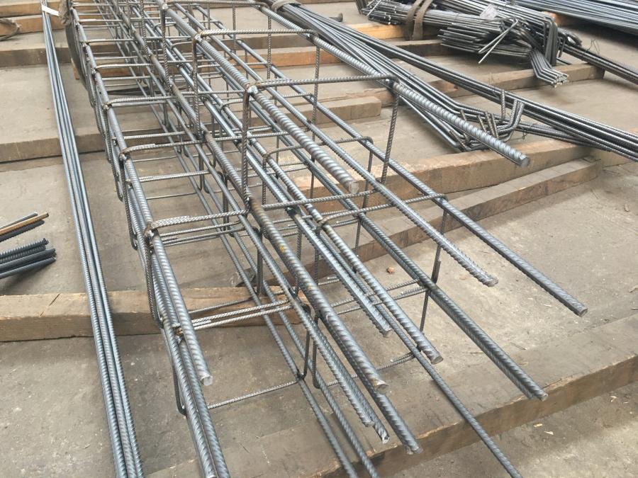 Svařování armovacích košů (ukázka práce)